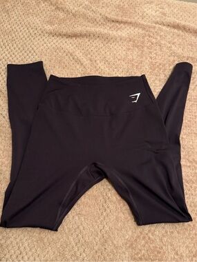 Gymshark High-Waist Purple Leggings size M